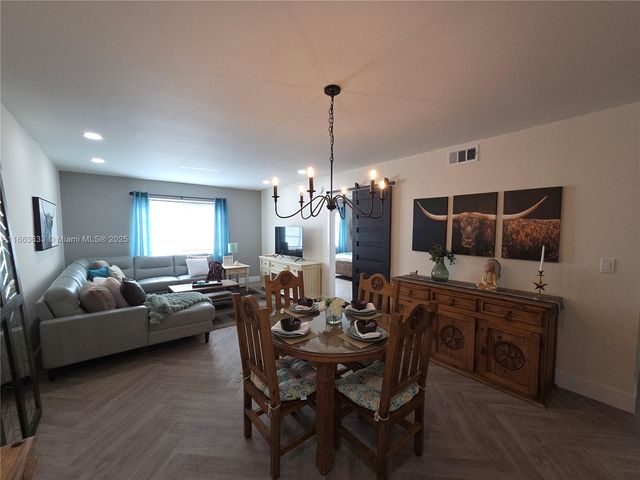 659 W Oakland Park Blvd 218C, Oakland Park, FL 33311