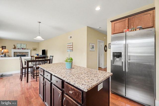 14 FINCH DR, Lebanon, PA 17042
