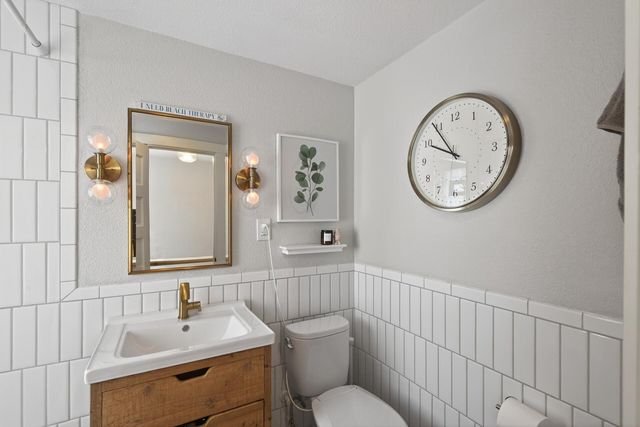 1600 Hartford Avenue, Saint Paul, MN 55116