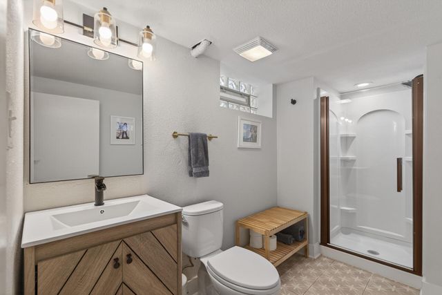 1600 Hartford Avenue, Saint Paul, MN 55116