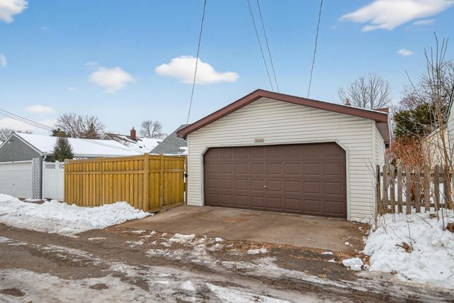 1600 Hartford Avenue, Saint Paul, MN 55116