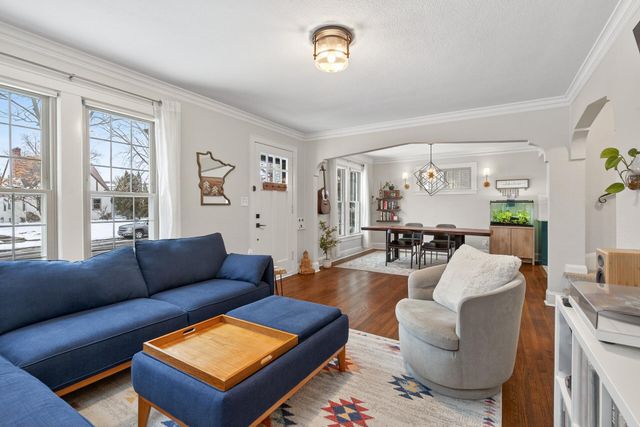 1600 Hartford Avenue, Saint Paul, MN 55116