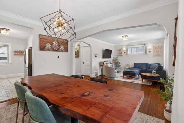 1600 Hartford Avenue, Saint Paul, MN 55116