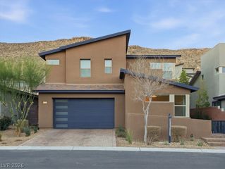 9725 Starlight Ridge Avenue, Las Vegas, NV 89148