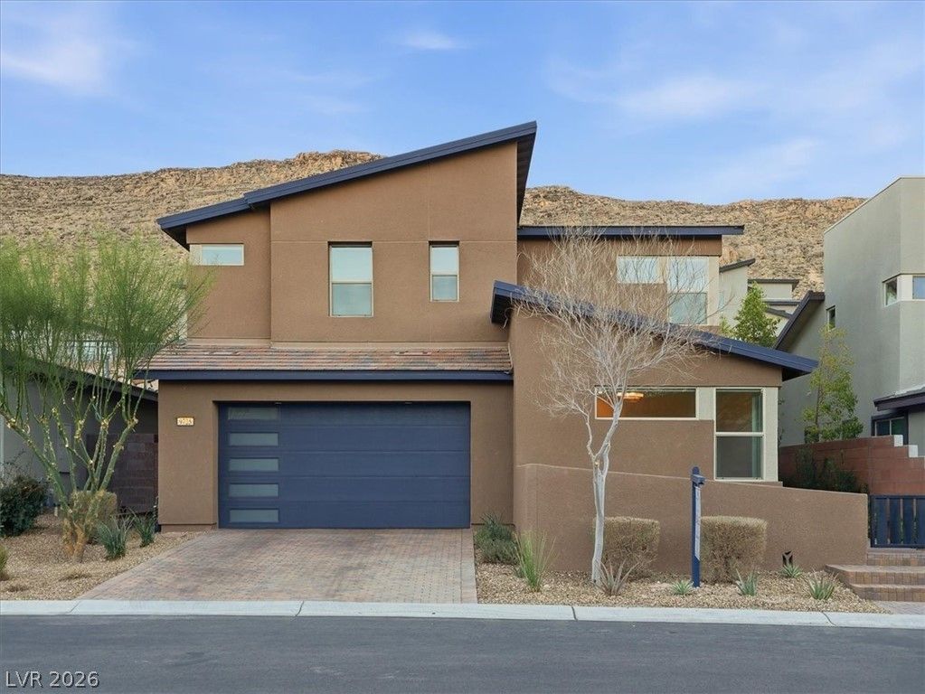 Image 1 of property listing at 9725 Starlight Ridge Avenue, Las Vegas, NV 89148