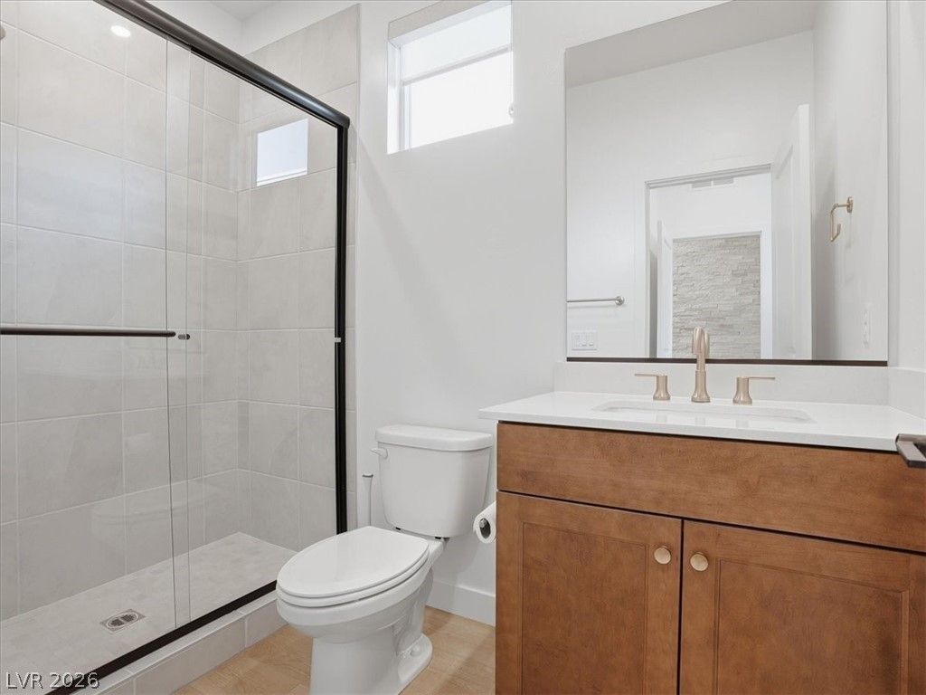 Image 25 of property listing at 9725 Starlight Ridge Avenue, Las Vegas, NV 89148