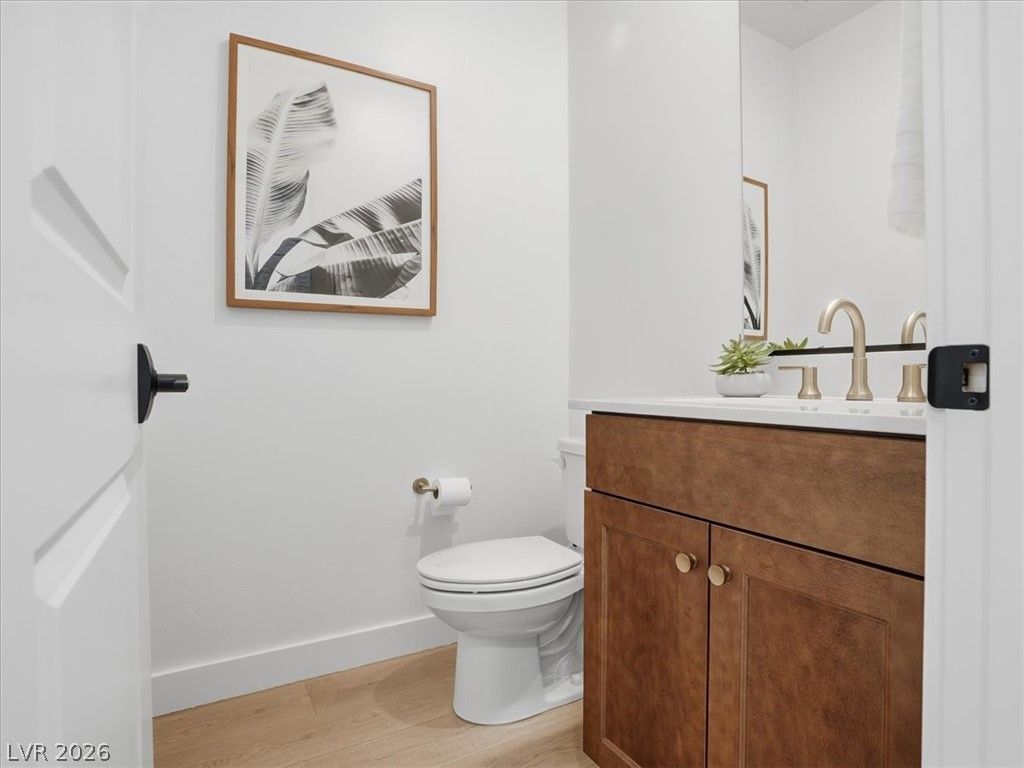 Image 28 of property listing at 9725 Starlight Ridge Avenue, Las Vegas, NV 89148