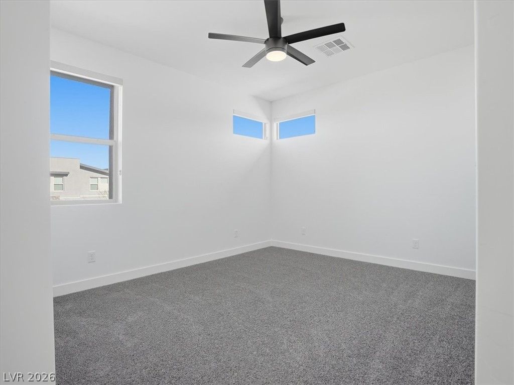 Image 32 of property listing at 9725 Starlight Ridge Avenue, Las Vegas, NV 89148