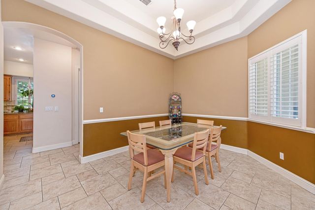 1655 Tibessart Ct, Folsom, CA 95630