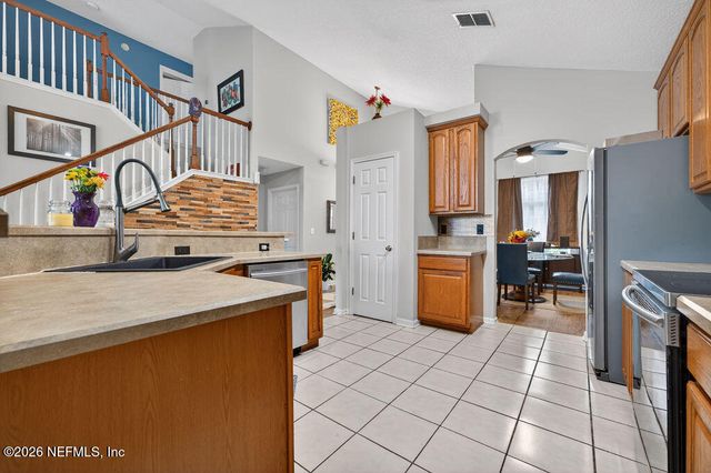 1528 SUMMERDOWN Way, St. Johns, FL 32259