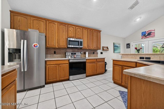 1528 SUMMERDOWN Way, St. Johns, FL 32259