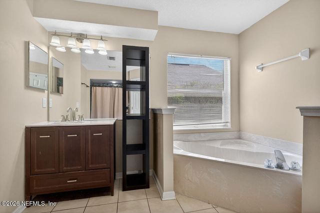 1528 SUMMERDOWN Way, St. Johns, FL 32259