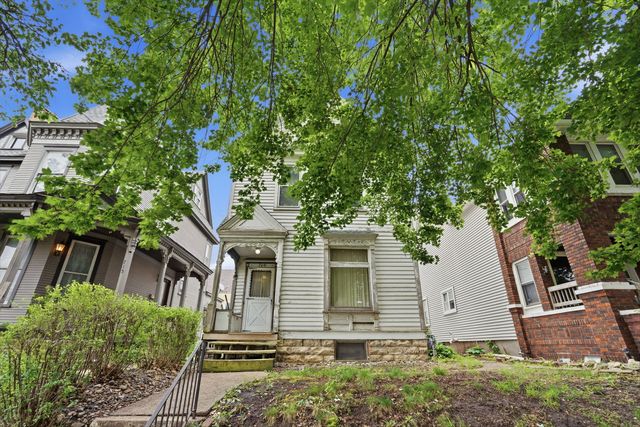 719 22nd Street, Rock Island, IL 61201