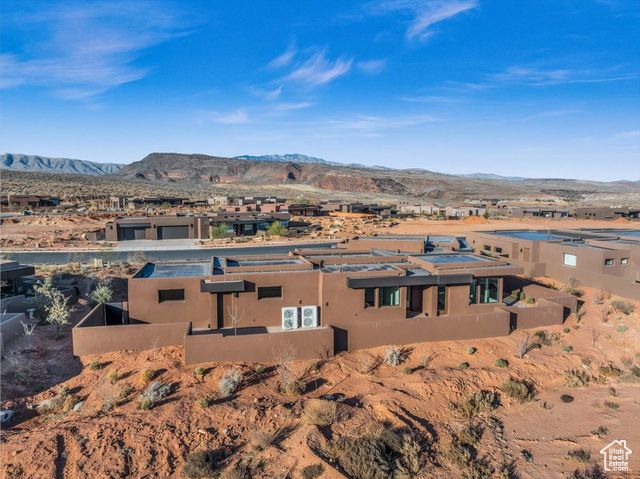 533 S KWAVASA DR, Ivins, UT 84738