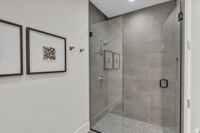 533 S KWAVASA DR, Ivins, UT 84738