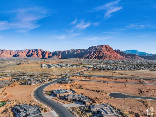 533 S KWAVASA DR, Ivins, UT 84738