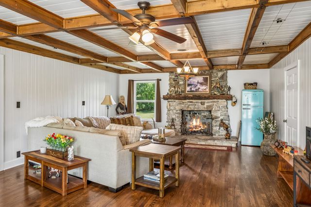 182 Trinity Rd, Franklin, TN 37067