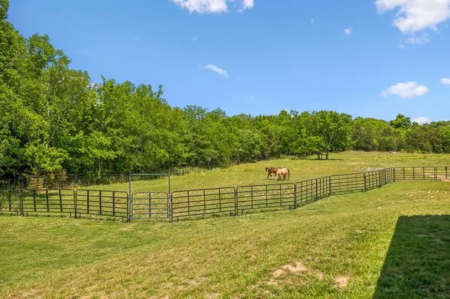 182 Trinity Rd, Franklin, TN 37067