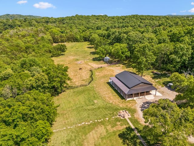 182 Trinity Rd, Franklin, TN 37067