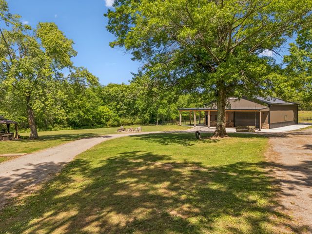 182 Trinity Rd, Franklin, TN 37067