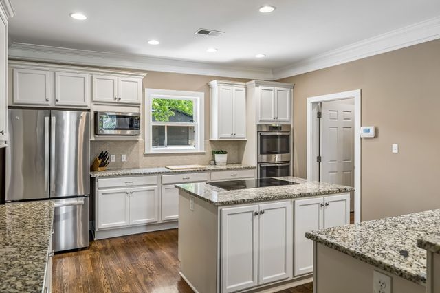 182 Trinity Rd, Franklin, TN 37067