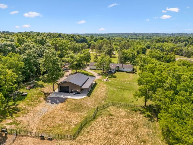 182 Trinity Rd, Franklin, TN 37067