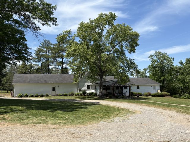 182 Trinity Rd, Franklin, TN 37067