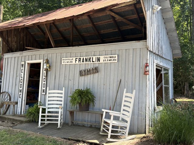 182 Trinity Rd, Franklin, TN 37067