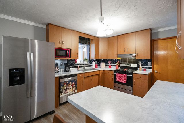 331 W Thompson Road, Indianapolis, IN 46217