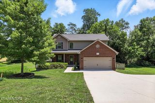 7416 Twin Creek Rd, Knoxville, TN 37920