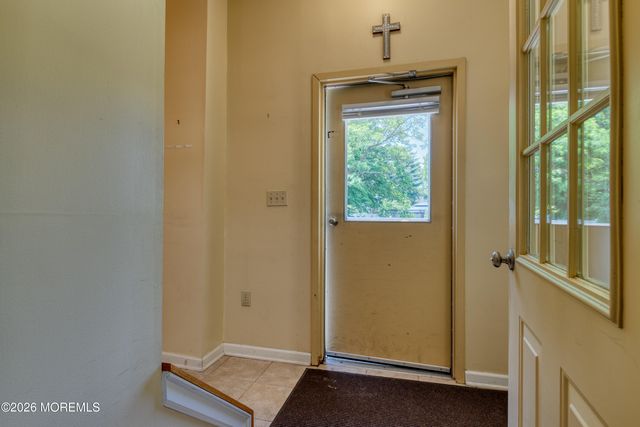 795 Harmony Road, Middletown, NJ 07748