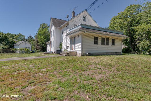 795 Harmony Road, Middletown, NJ 07748