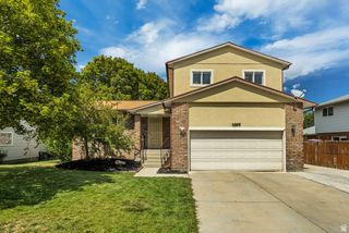 1695 E ENSIGN PL, Cottonwood Heights, UT 84121