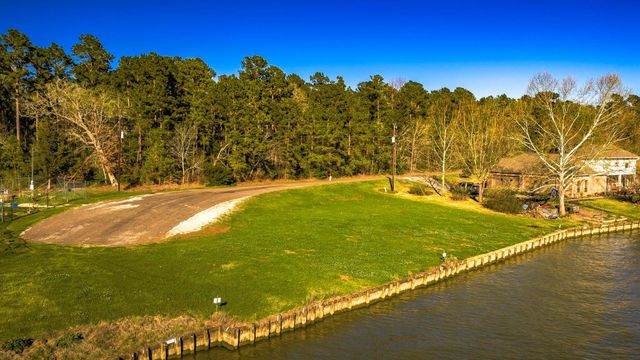 TBD Branding Iron, Livingston, TX 77351