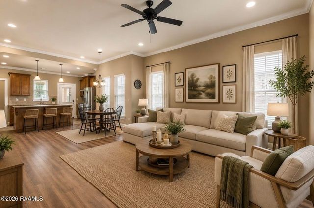 103 Canton Court, Youngsville, LA 70592