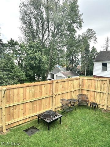 2520 Clarendon Avenue NW, Canton, OH 44708
