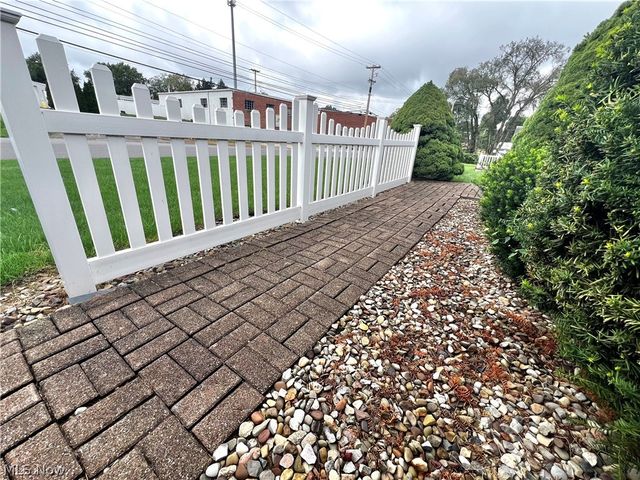 2520 Clarendon Avenue NW, Canton, OH 44708