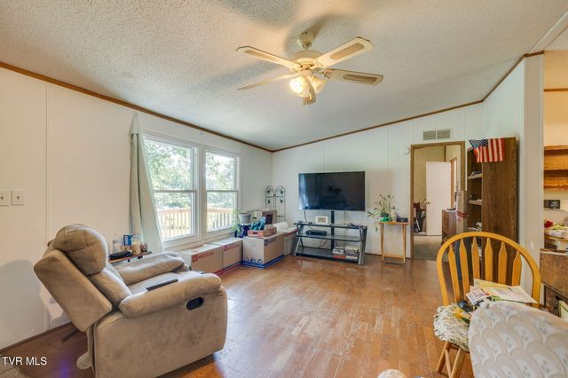 225 Sheets Hollow Road, Johnson City, TN 37601