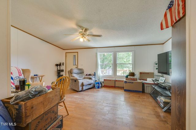 225 Sheets Hollow Road, Johnson City, TN 37601