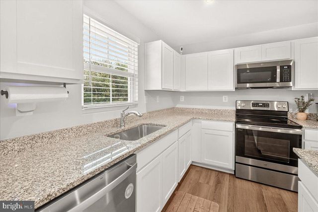 42 RAYMOND XING, Hagerstown, MD 21740