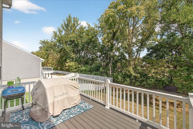 42 RAYMOND XING, Hagerstown, MD 21740