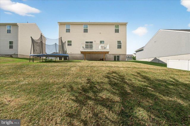 42 RAYMOND XING, Hagerstown, MD 21740