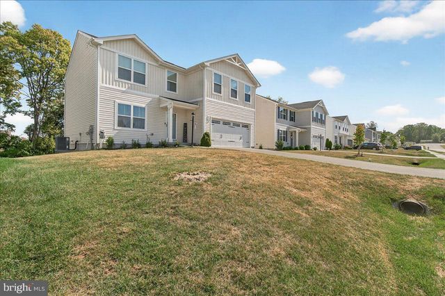 42 RAYMOND XING, Hagerstown, MD 21740