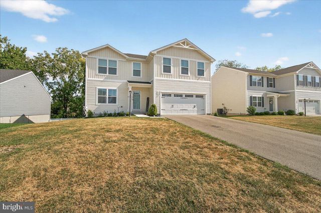 42 RAYMOND XING, Hagerstown, MD 21740