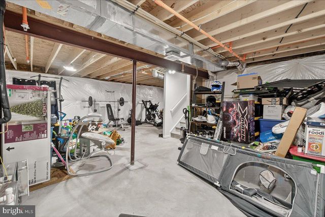 42 RAYMOND XING, Hagerstown, MD 21740