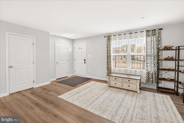 42 RAYMOND XING, Hagerstown, MD 21740