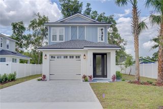 1316 E 9TH AVENUE, Mount Dora, FL 32757