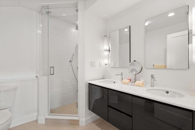 61 Dartmouth St 2, Boston, MA 02116