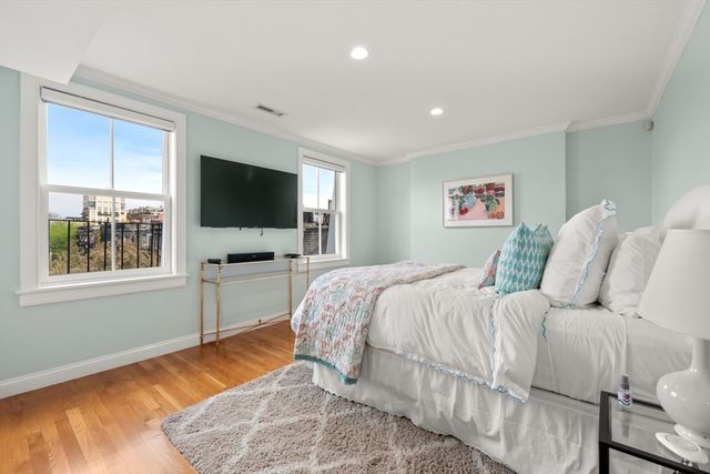 61 Dartmouth St 2, Boston, MA 02116