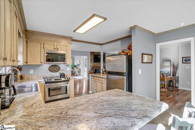 10 Kindlin Way, Taylors, SC 29687